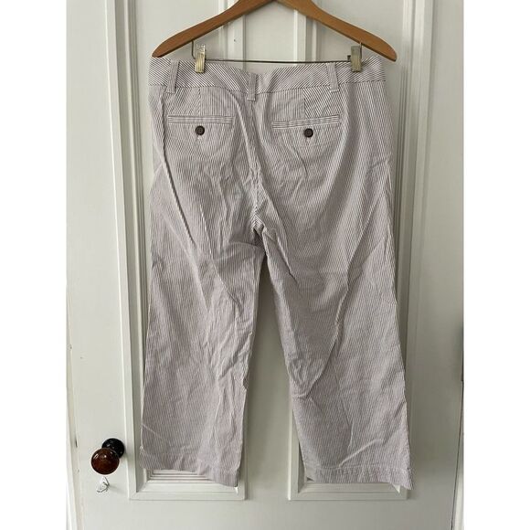Gap cream and tan pin striped crop pants 10 - Picture 2 of 4